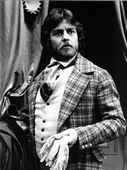 Smirnov in The Bear 1976